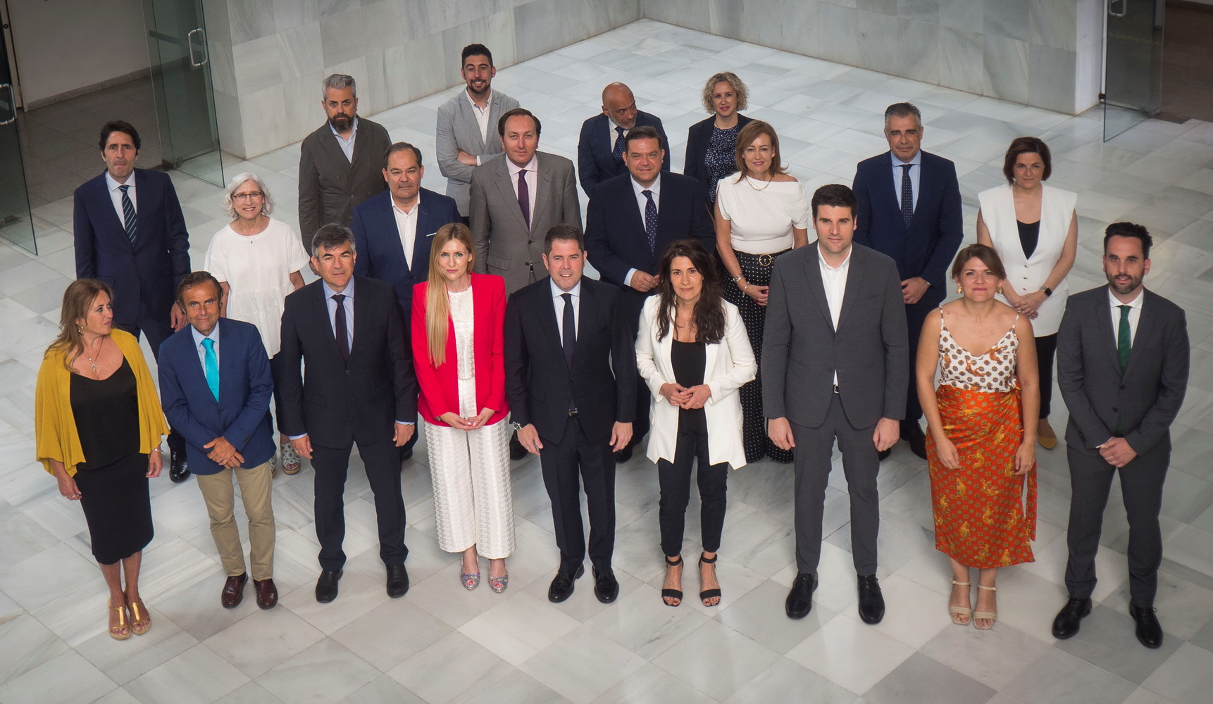 Cámara de Comercio de Granada y Confederación de Empresarios reclaman